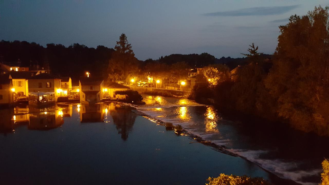 Corte La Guarnigione Valeggio sul Mincio Buitenkant foto